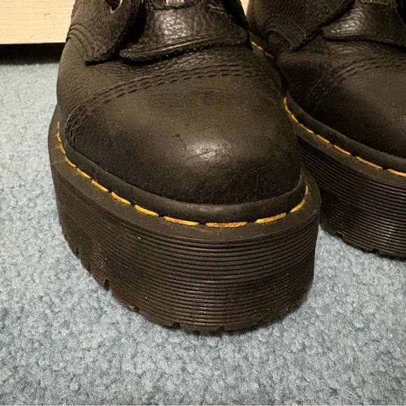 Dr. Martens Sinclair Boots - Picture 10 of 12
